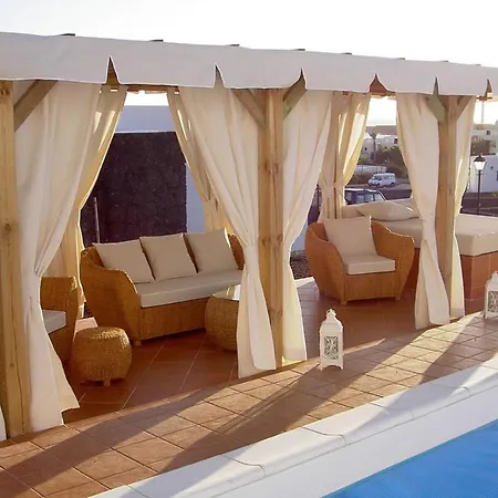 Villa Lazy Times Playa Blanca (Lanzarote)